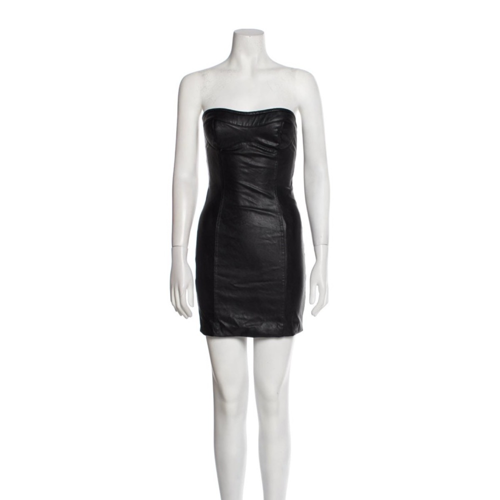 🖤 PINKO Strapless Faux Leather Mini Dress – 
Goth Biker Minimal Rocker Chic 🔥